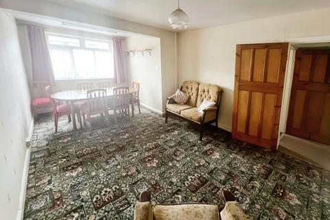 3 bedroom terraced house for sale, 12 Lammas Road, Coundon, Coventry, West Midlands CV6 1AL