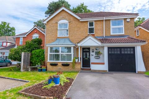 5 bedroom detached house for sale, Heathside Park, Camberley, Surrey, GU15