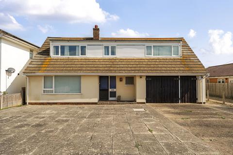 5 bedroom chalet for sale, East Bracklesham Drive, Bracklesham Bay, PO20