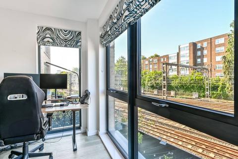 1 bedroom flat for sale, Oval Road, Camden, London, NW1