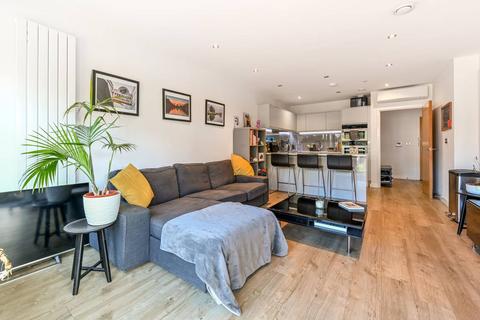 1 bedroom flat for sale, Oval Road, Camden, London, NW1