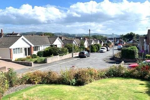 2 bedroom detached bungalow for sale, Bryn Marl, Llandudno Junction