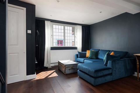 2 bedroom terraced house for sale, Upper Gardner Street, Brighton