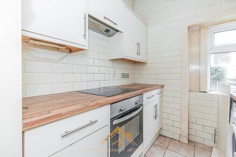 152 Croftside Avenue, Glasgow, G44 5ND