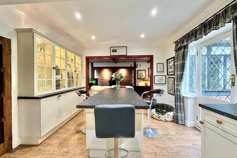 4 bedroom detached house for sale, Buxton Road West, Disley, Stockport