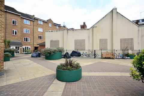 2 bedroom flat for sale, Church Road, Acton, London, W3