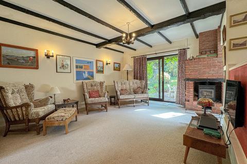 4 bedroom detached house for sale, Sutton St Nicholas, Hereford, HR1