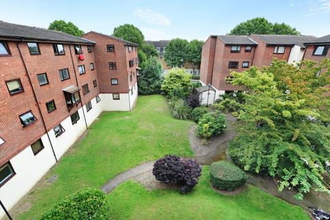 2 bedroom flat for sale, Granville Square, London