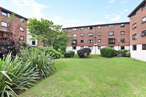 2 bedroom flat for sale, Granville Square, London