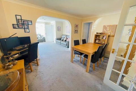 3 Buttermere Drive, Essington, Wolverhampton, WV11 2SA