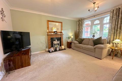 4 bedroom detached house for sale, Primrose Gardens, Wolverhampton WV10