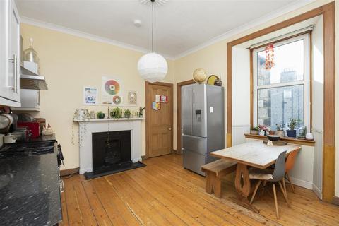 71b Appin Crescent, Dunfermline, KY12 7QT