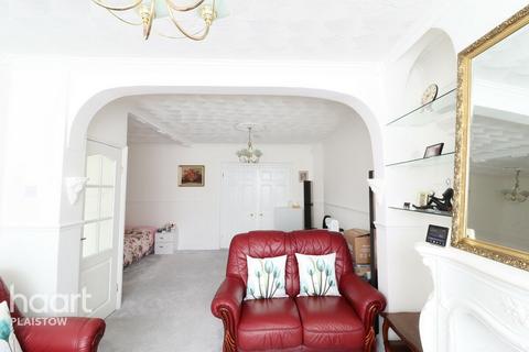 3 bedroom terraced house for sale, Tinto Road Canning Town, London