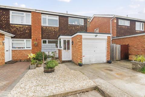 5 Meon Road, Oakley, Basingstoke, RG23 7AL
