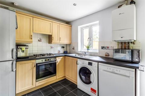 2 bedroom house for sale, RUTLAND CLOSE, ASHTEAD, KT21