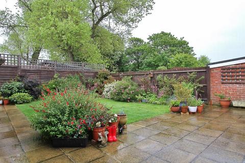 3 bedroom detached bungalow for sale, Firle Road, Peacehaven