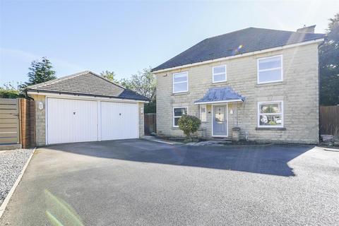 4 bedroom detached house for sale, Brodley Close, Halifax HX3