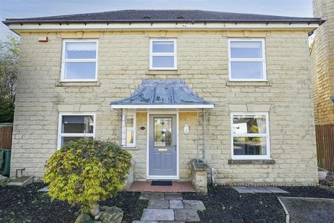 4 bedroom detached house for sale, Brodley Close, Halifax HX3