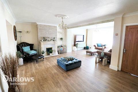 4 bedroom semi-detached house for sale, Hawthorn Road, Beaufort