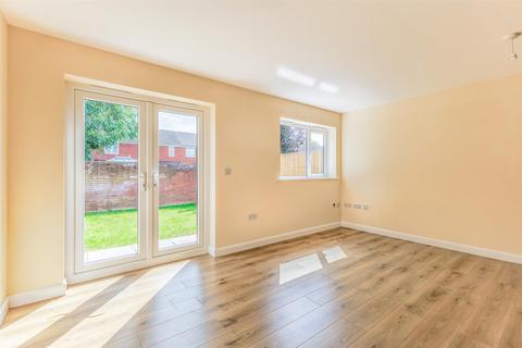 3 bedroom semi-detached house for sale, 3 Hero's Gardens, Off Stafford Close, Bulkington, Bedworth, CV12 9QX