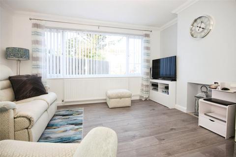 2 bedroom semi-detached house for sale, Cedar Avenue, Wickford, Essex, SS12