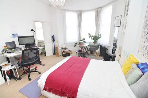 Studio for sale, Selborne Road, Hove