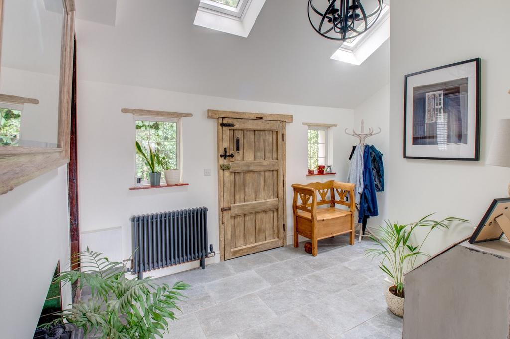 Rocky Lane, Bournheath, Bromsgrove... 3 bed detached house for sale £