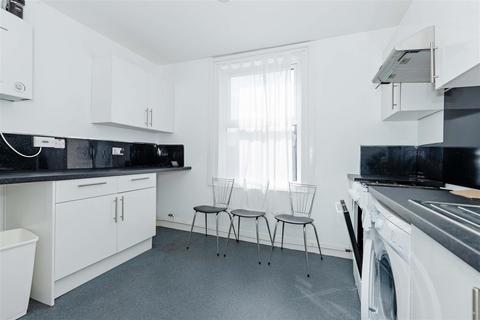 1 bedroom flat for sale, Kingsland Road, Worthing