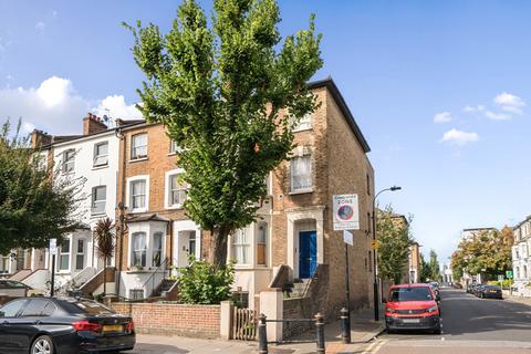 1 bedroom apartment for sale, Coningham Road, Shepherds Bush