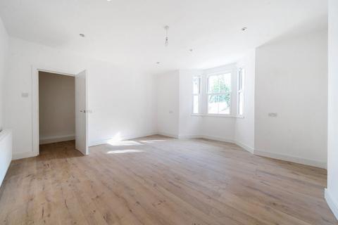 1 bedroom apartment for sale, Coningham Road, Shepherds Bush