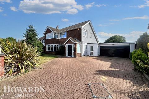 5 bedroom detached house for sale, Yallop Avenue, Gorleston