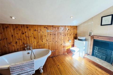 3 bedroom detached house for sale, Troed-yr-Allt Picton Castle, Pwllheli