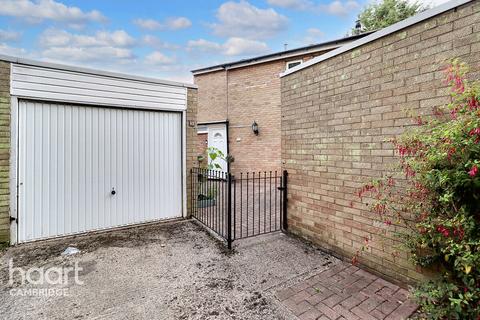 3 bedroom end of terrace house for sale, Dundee Close, Cambridge