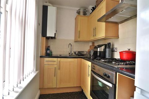 2 bedroom flat for sale, Barnard Mews, Broadwater Street East, Worthing