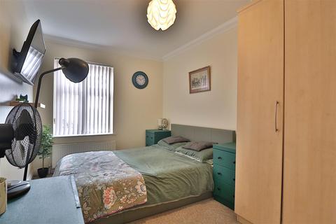 2 bedroom flat for sale, Barnard Mews, Broadwater Street East, Worthing