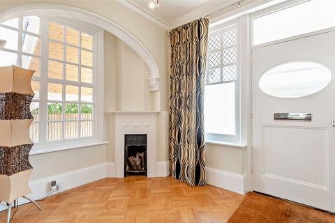 36 Bolton Crescent, Windsor, SL4 3JQ