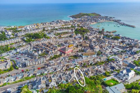 undefined, Park Avenue, Cornwall TR26