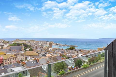 undefined, Park Avenue, Cornwall TR26