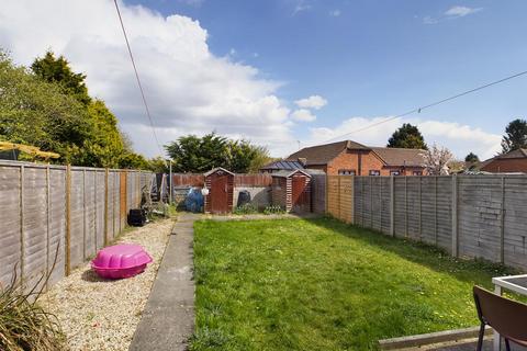 3 bedroom terraced house for sale, Sherwood Avenue, Boston