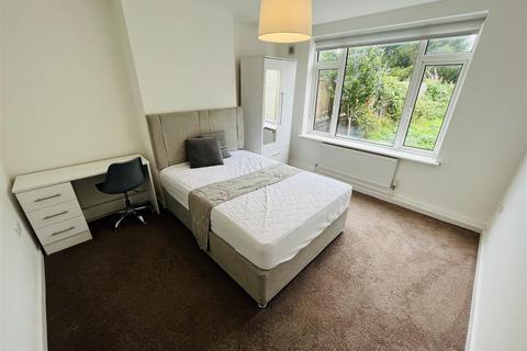 4 bedroom house to rent, 18653416 , Moorlands Road, Bristol