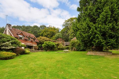 5 bedroom detached house for sale, Farnham Lane Haslemere, Surrey, GU27 1HG