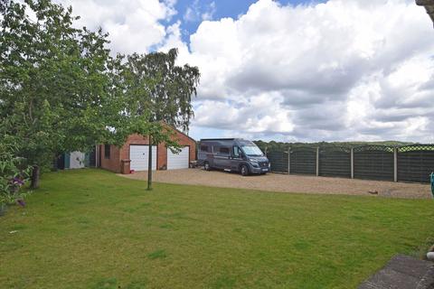 3 bedroom detached bungalow for sale, Grimston Road, King's Lynn PE30