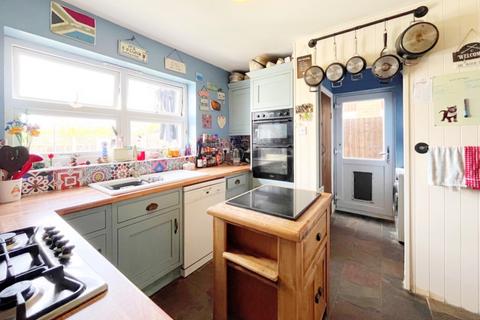 4 bedroom detached house for sale, Hayrick Close, Langdon Hills, Basildon, Essex SS16