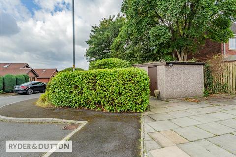 2 bedroom bungalow for sale, Mills Farm Close, Oldham, Greater Manchester, OL8