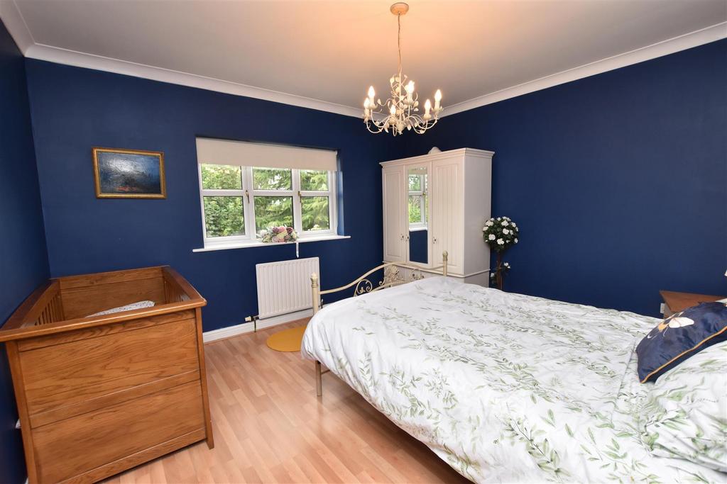 Bedroom 3 (rear)
