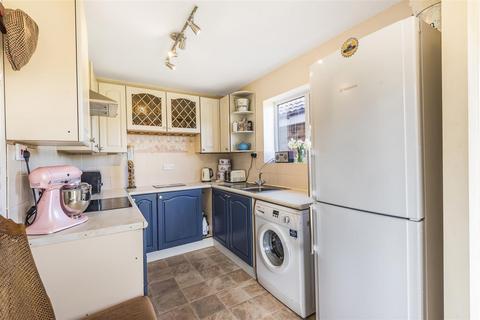 19 Dickens Road, Malton, YO17 7FE