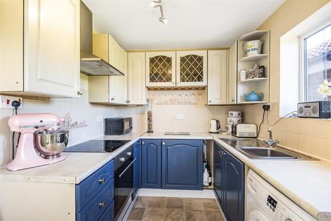 19 Dickens Road, Malton, YO17 7FE