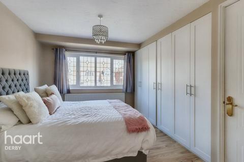 10 Pegasus Way, Hilton, Derby, DE65 5HW