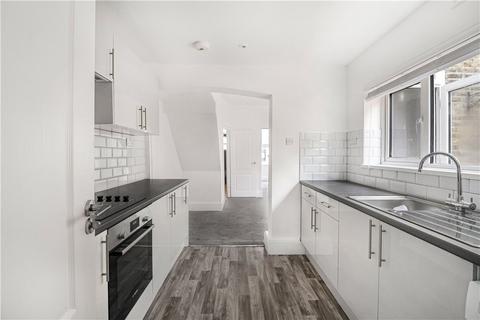 3 bedroom terraced house for sale, Thirsk Road, London, SE25