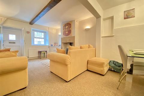 2 bedroom cottage to rent, Buxton Road, Bakewell